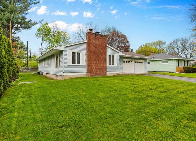 Property at 21 Pine Tree Ln, Irondequoit, NY 14617, 3 beds, 1.5 baths