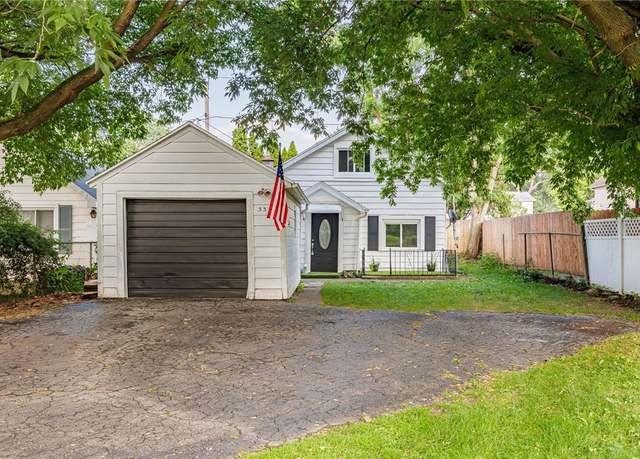 Property at 332 Cascade Pl, Irondequoit, NY 14609, 2 beds, 1 bath