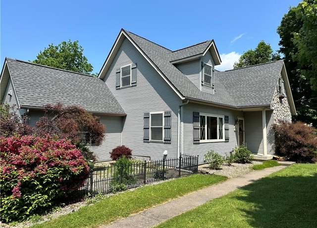 Property at 38 West Ave, Livonia, NY 14487, 3 beds, 3 baths