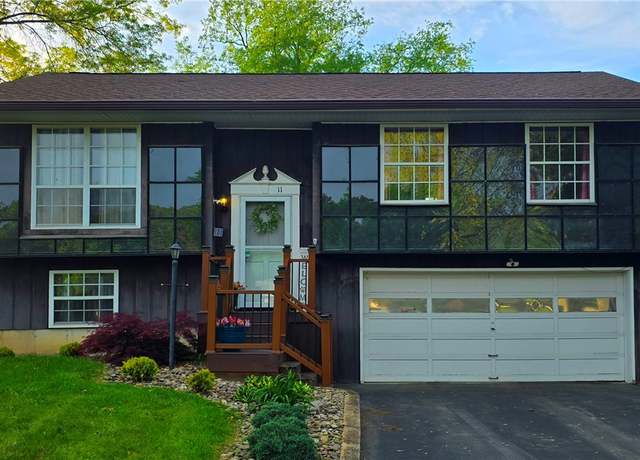 Property at 11 Cherry Cir, Painted Post, NY 14870, 3 beds, 1 bath