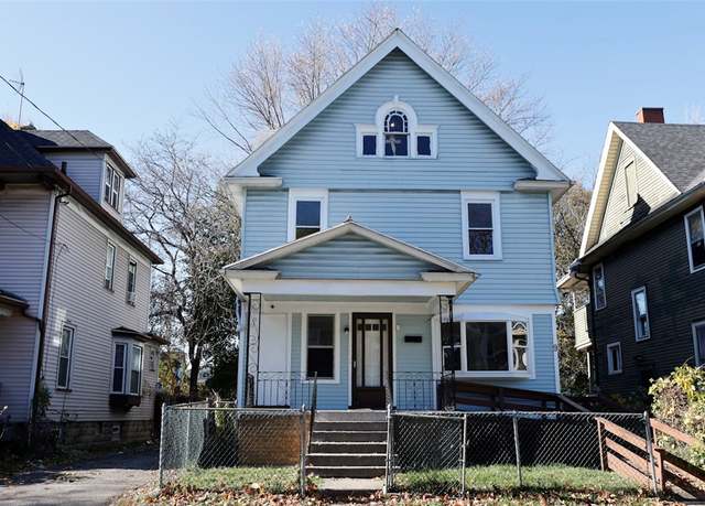 Property at 9 Renwood St, Rochester, NY 14621, 4 beds, 2 baths