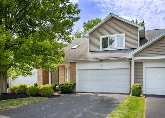 Property at 24 Chasewood Cir, Henrietta, NY 14618, 2 beds, 2.5 baths