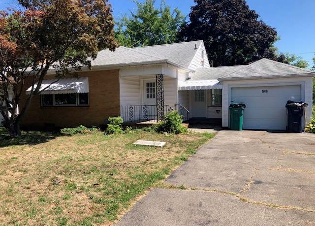 Property at 546 Seneca Ave, Irondequoit, NY 14621, 3 beds, 2 baths