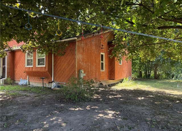Property at 1228 Palmer Rd, Riga, NY 14428, 3 beds, 2.5 baths