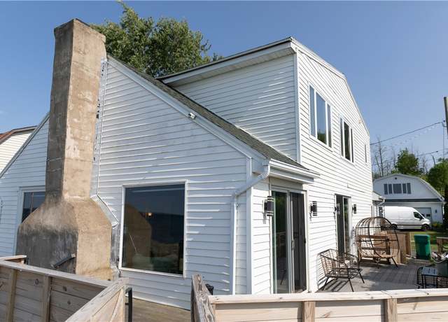 Property at 36 Zellweger Beach Rd, Parma, NY 14468, 3 beds, 2 baths