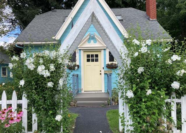 Property at 142 Holloway Rd, Rochester, NY 14610, 4 beds, 2 baths