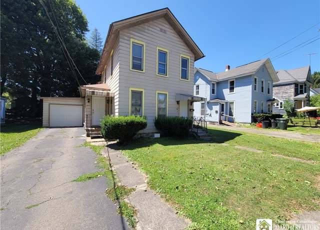 Property at 423 Lincoln St, Jamestown, NY 14701, 3 beds, 2 baths