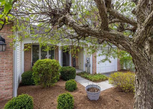 Property at 67 Eaglesfield, Perinton, NY 14450, 2 beds, 1.5 baths