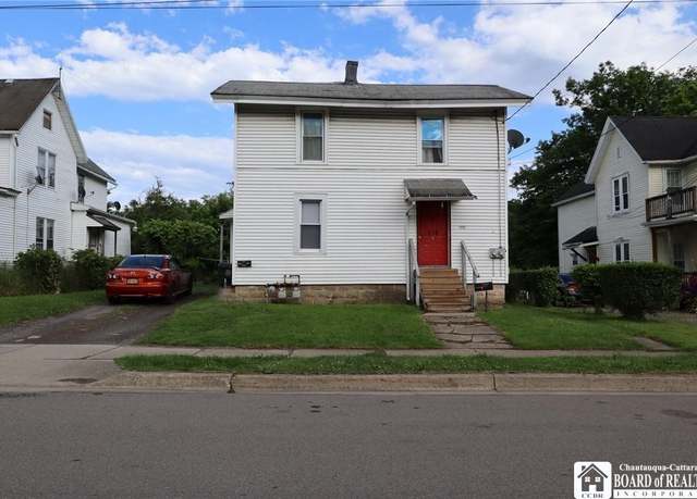 Property at 518 Crescent St, Jamestown, NY 14701, 6 beds, 2 baths