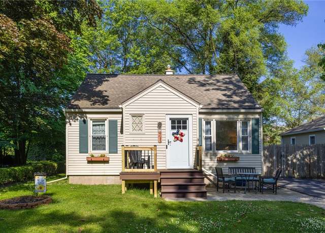 Property at 71 Kirk Dr, Brighton, NY 14610, 3 beds, 1 bath