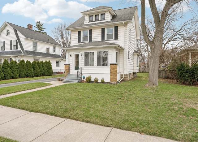 Property at 51 Lanvale Park, Irondequoit, NY 14617, 3 beds, 1.5 baths