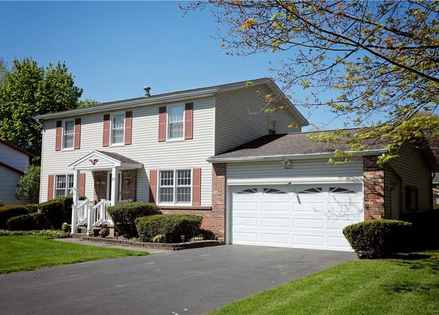 Property at 11 Chi Mar Dr, Chili, NY 14624, 3 beds, 2.5 baths
