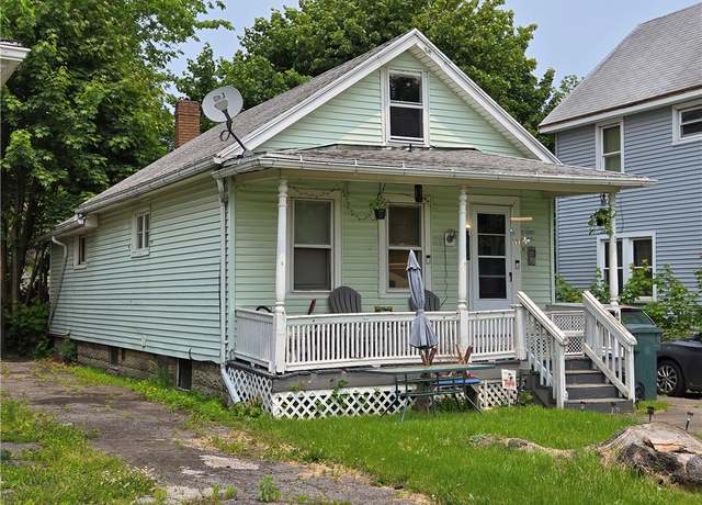 Property at 694 Frost Ave, Rochester, NY 14611, 3 beds, 1 bath