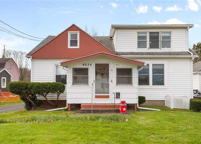 Property at 4024 Ridge Rd, Williamson, NY 14589, 3 beds, 1.5 baths