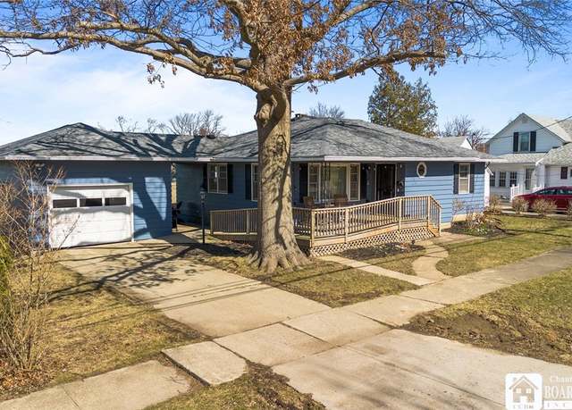 Property at 92 E Pine St, Dunkirk, NY 14048, 3 beds, 2 baths