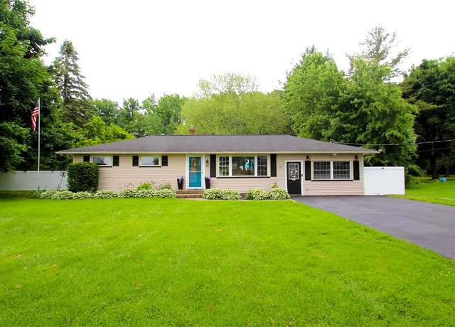 Property at 55 Post Ave, Greece, NY 14468, 3 beds, 1 bath
