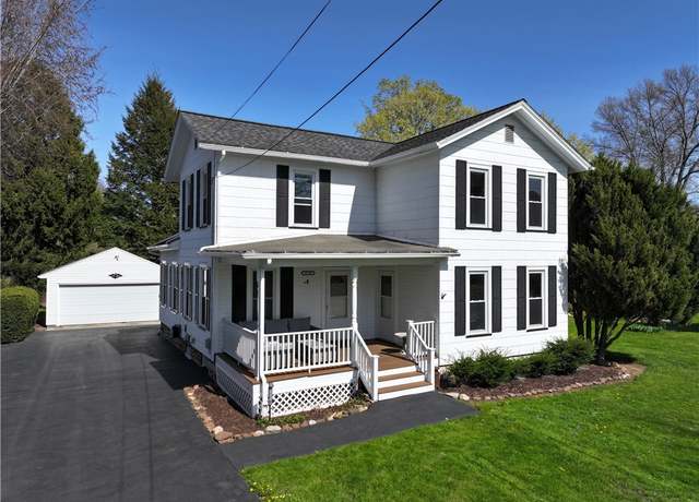 Property at 7770 Hamilton St, Williamson, NY 14589, 4 beds, 1.5 baths