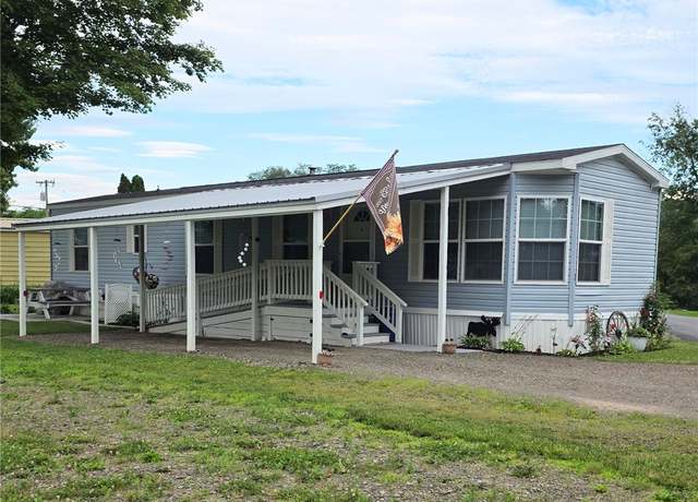 Property at 3 Barnes Cir, Sidney, NY 13849, 2 beds, 1 bath