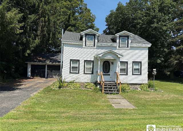 Property at 5032 Thornton Rd, Ellington, NY 14740, 3 beds, 1 bath