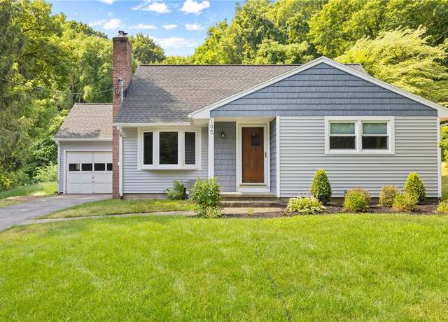 Property at 195 Richs Dugway Rd, Brighton, NY 14625, 4 beds, 3 baths