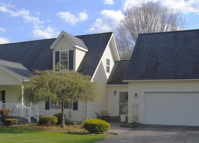 Property at 90 Water Ext, PA 15829, 4 beds, 4 baths