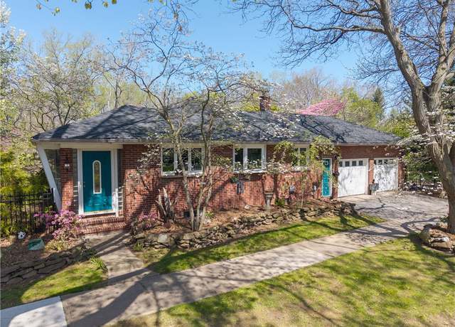 Property at 115 Coburg St, Rochester, NY 14612, 3 beds, 2 baths