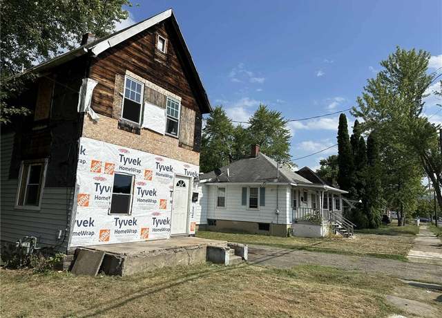 Property at 767 Erie St, Elmira City, NY 14904, 3 beds, 1.5 baths