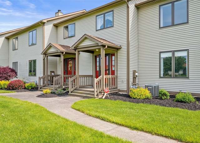 Property at 8 Harrier Cir, Henrietta, NY 14623, 3 beds, 1.5 baths