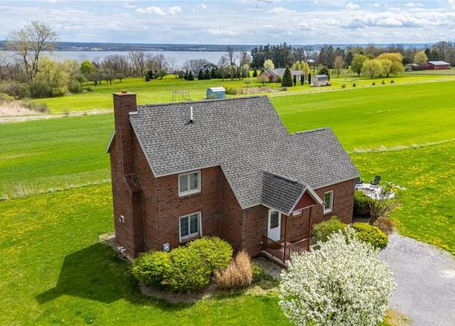 Property at 440 Armstrong Rd, Geneva Town, NY 14456, 3 beds, 2 baths