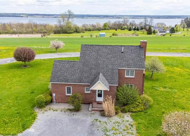 Property at 444 Armstrong Rd, Geneva Town, NY 14456, 2 beds, 3 baths