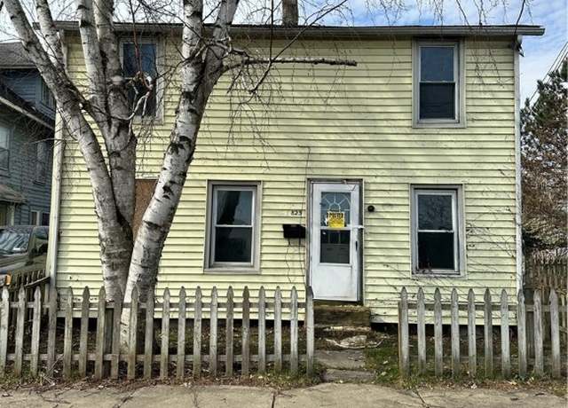 Property at 823 Canal St, Elmira-city, NY 14901, 2 beds