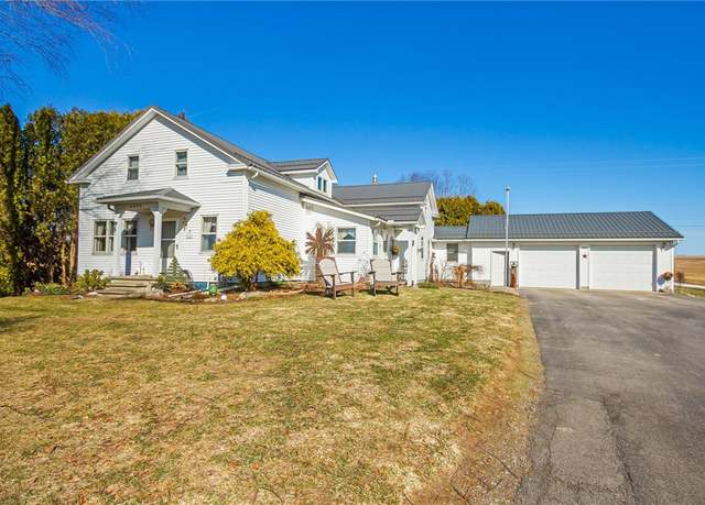 Property at 8689 Klippel Rd, Lyons, NY 14489, 4 beds, 1 bath