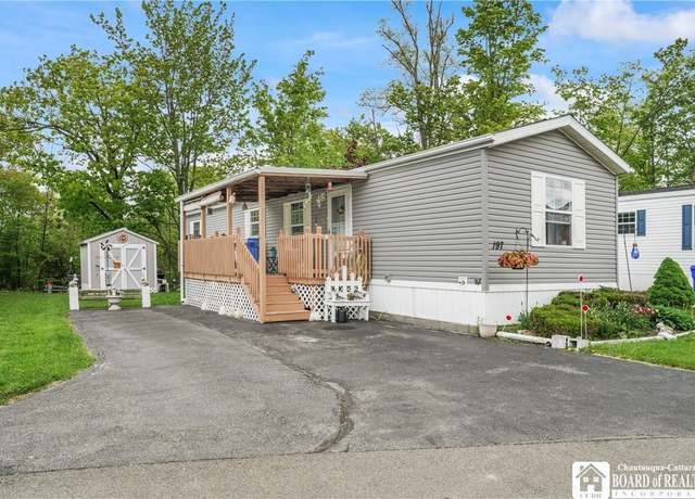 Property at 3450 Howard Rd #197, Hamburg, NY 14075, 2 beds, 1 bath