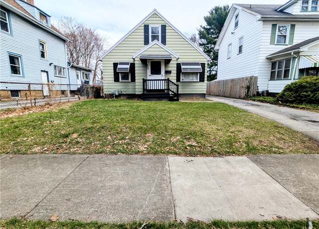 Property at 216 Mcnaughton St, Rochester, NY 14606, 2 beds, 1 bath