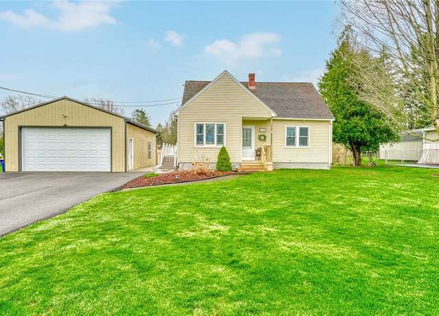 Property at 330 Whittier Rd, Ogden, NY 14559, 3 beds, 1.5 baths
