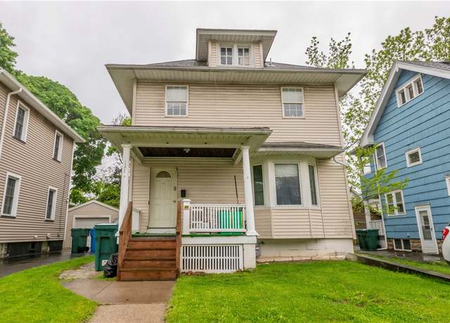 Property at 127 Devonshire Ct, Rochester, NY 14619, 3 beds, 1 bath