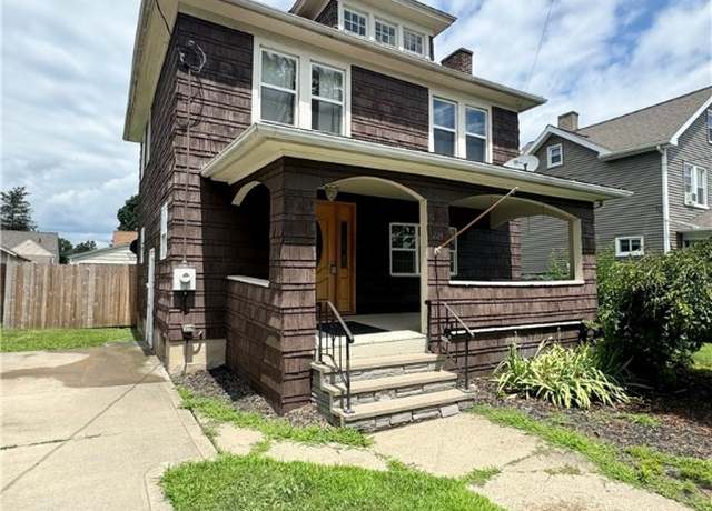 Property at 224 Kingsbury Ave, Elmira City, NY 14901, 3 beds, 1.5 baths