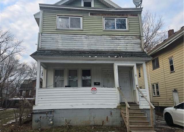 Property at 62 Locust St St, Rochester, NY 14613, 6 beds, 2 baths