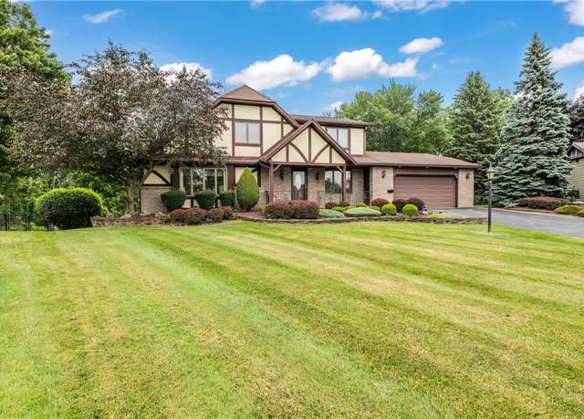 Property at 112 Red Rock Cir, Greece, NY 14626, 5 beds, 4.5 baths