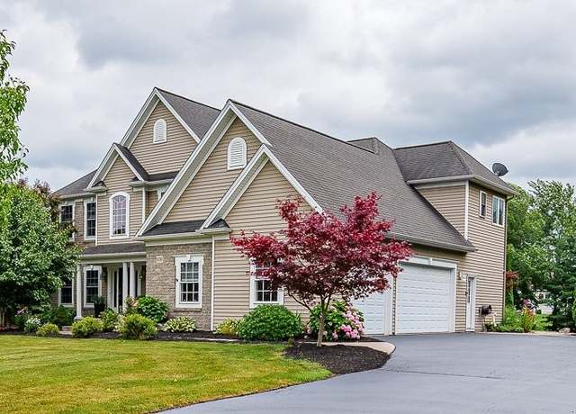 Property at 1080 Sagebrook Way, Webster, NY 14580, 4 beds, 3.5 baths