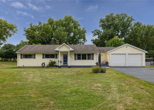 Property at 135 Faircrest Rd, Henrietta, NY 14623, 3 beds, 2 baths