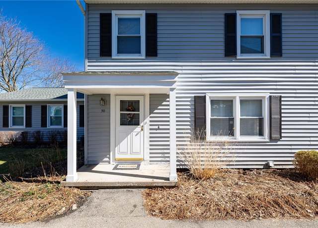 Property at 30 Swan Trl, Perinton, NY 14450, 2 beds, 1 bath