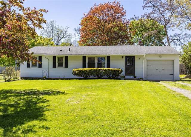 Property at 119 Underwood Ave, Parma, NY 14468, 3 beds, 2 baths