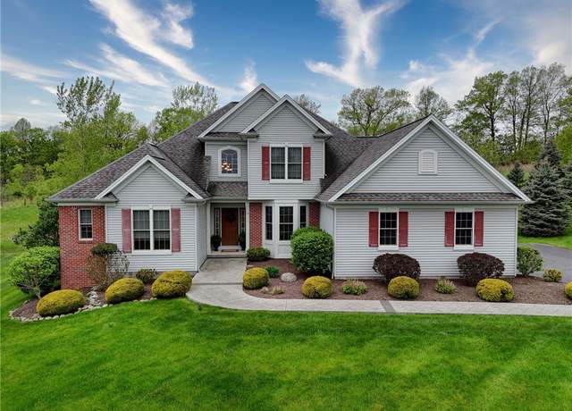 Property at 16 Nature Vw, Pittsford, NY 14534, 4 beds, 4.5 baths
