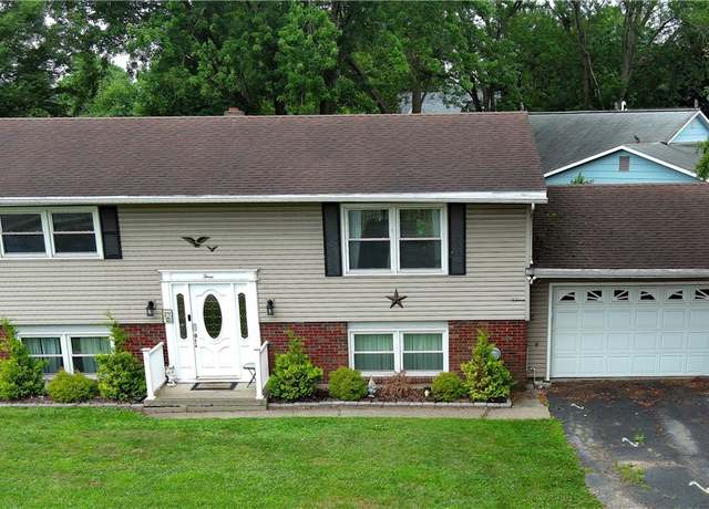 Property at 3 Willow Dr, Erwin, NY 14870, 4 beds, 2 baths