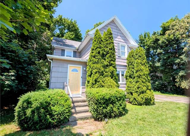 Property at 883 Brown Rd, Irondequoit, NY 14622, 4 beds, 1.5 baths
