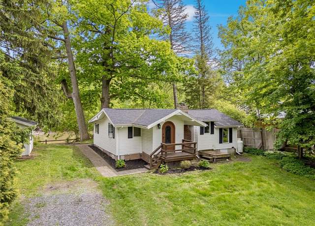 Property at 12 Milewood Rd, Chili, NY 14546, 2 beds, 1 bath