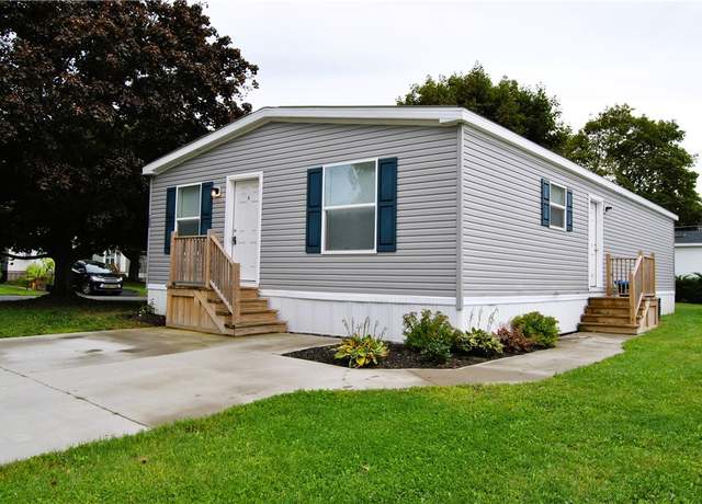 Property at 100 Hillside Dr, Avon, NY 14414, 3 beds, 2 baths