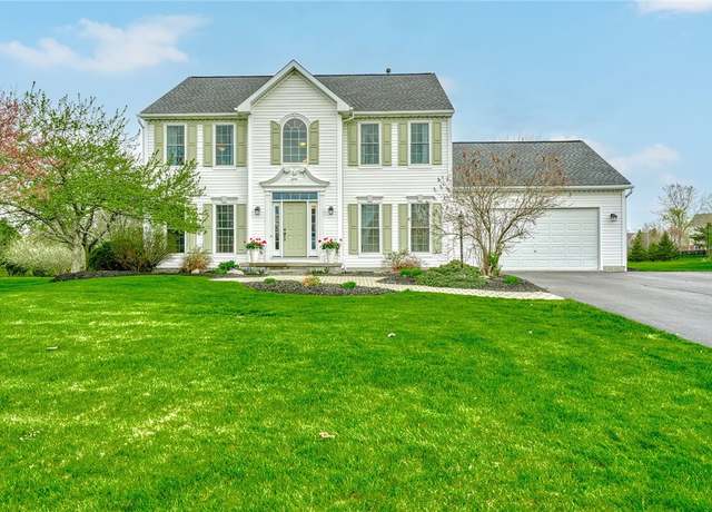Property at 197 Millford Xing, Penfield, NY 14526, 4 beds, 3 baths