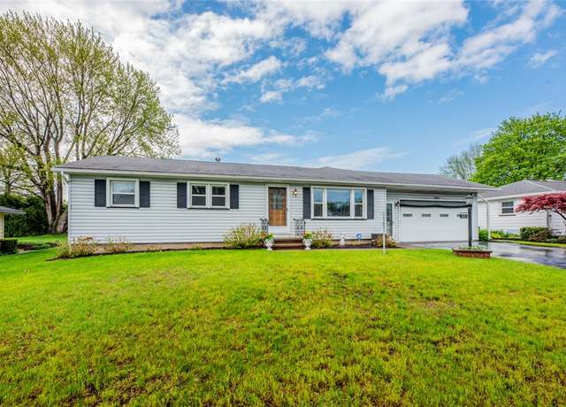 Property at 201 Impala Dr, Irondequoit, NY 14609, 3 beds, 1.5 baths